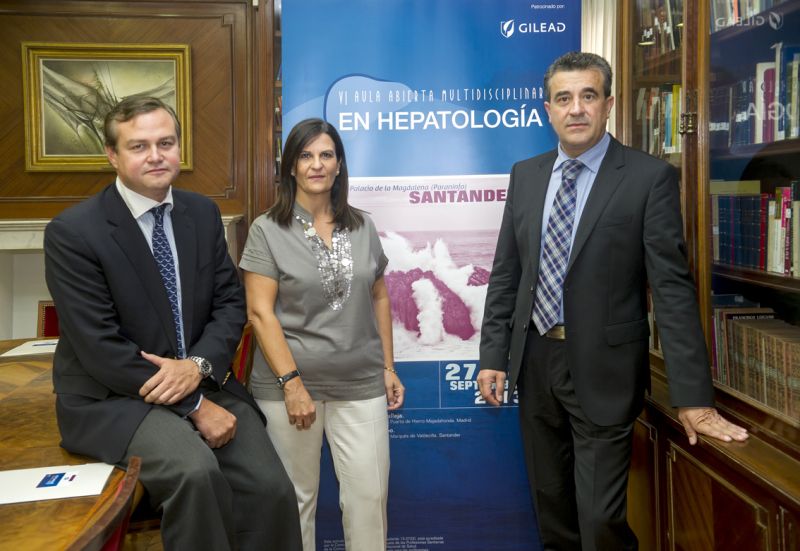 2013-09-20 iv aula hepatologiěa 01.jpg