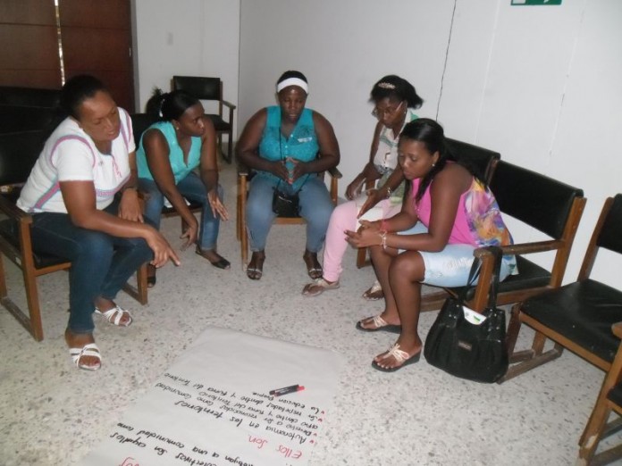 mujeres afrocolombianas del municipio de tumaco colombia.jpg