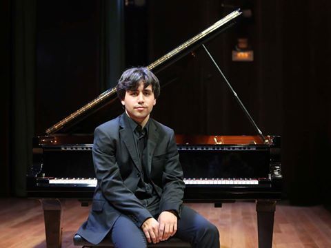 pianista francisco.jpg