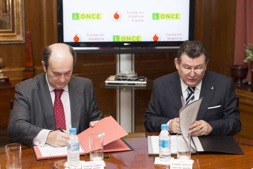 Acuerdo ONCE Vodafone 03