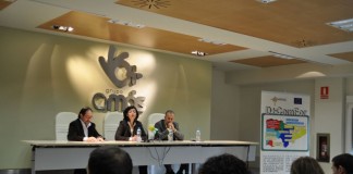 La Concejala de Sanidad y Bienestar Social del Ayuntamiento de Móstoles clausura la II Jornada del proyecto europeo D+ComFor organizado por Grupo AMÁS