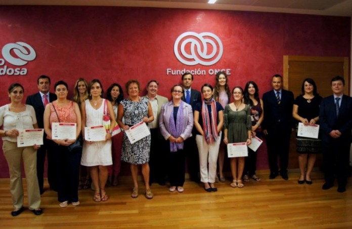 entrega diplomas 4.jpeg