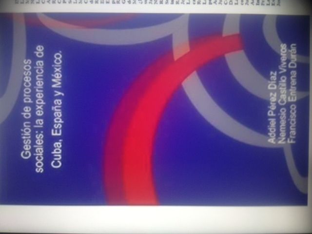 foto 1 libro.jpg