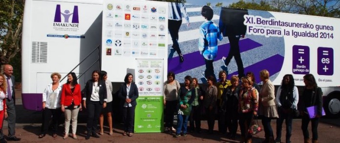 2014 10 07 avifes presentacinin del norea de mujer.jpg