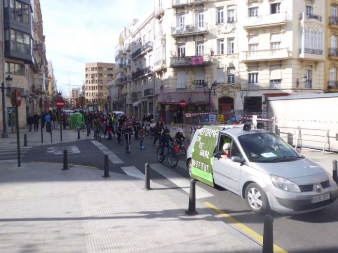 bicicletada ies 24-01-2015 043.jpg