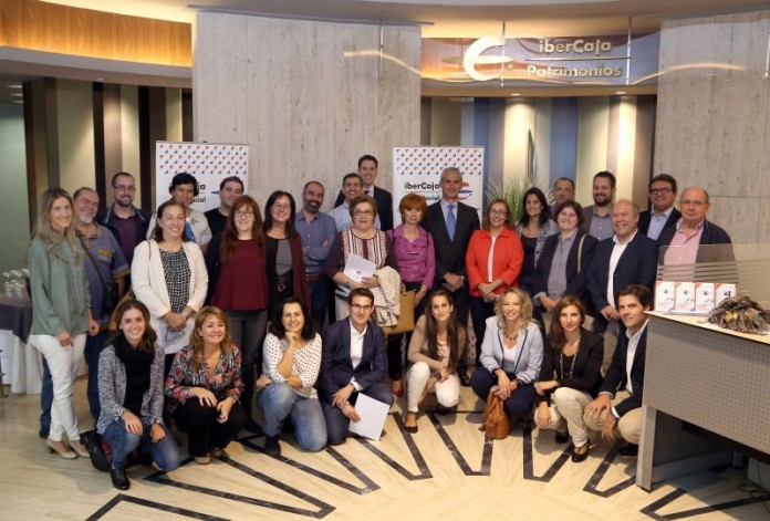 firma convenios ibercaja madrid.jpg