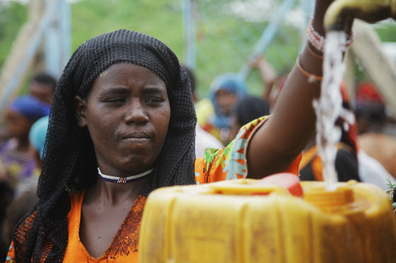 humania women and water
