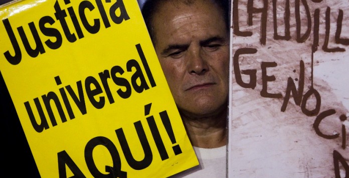 cartel_amarillo_ciber_franquismo